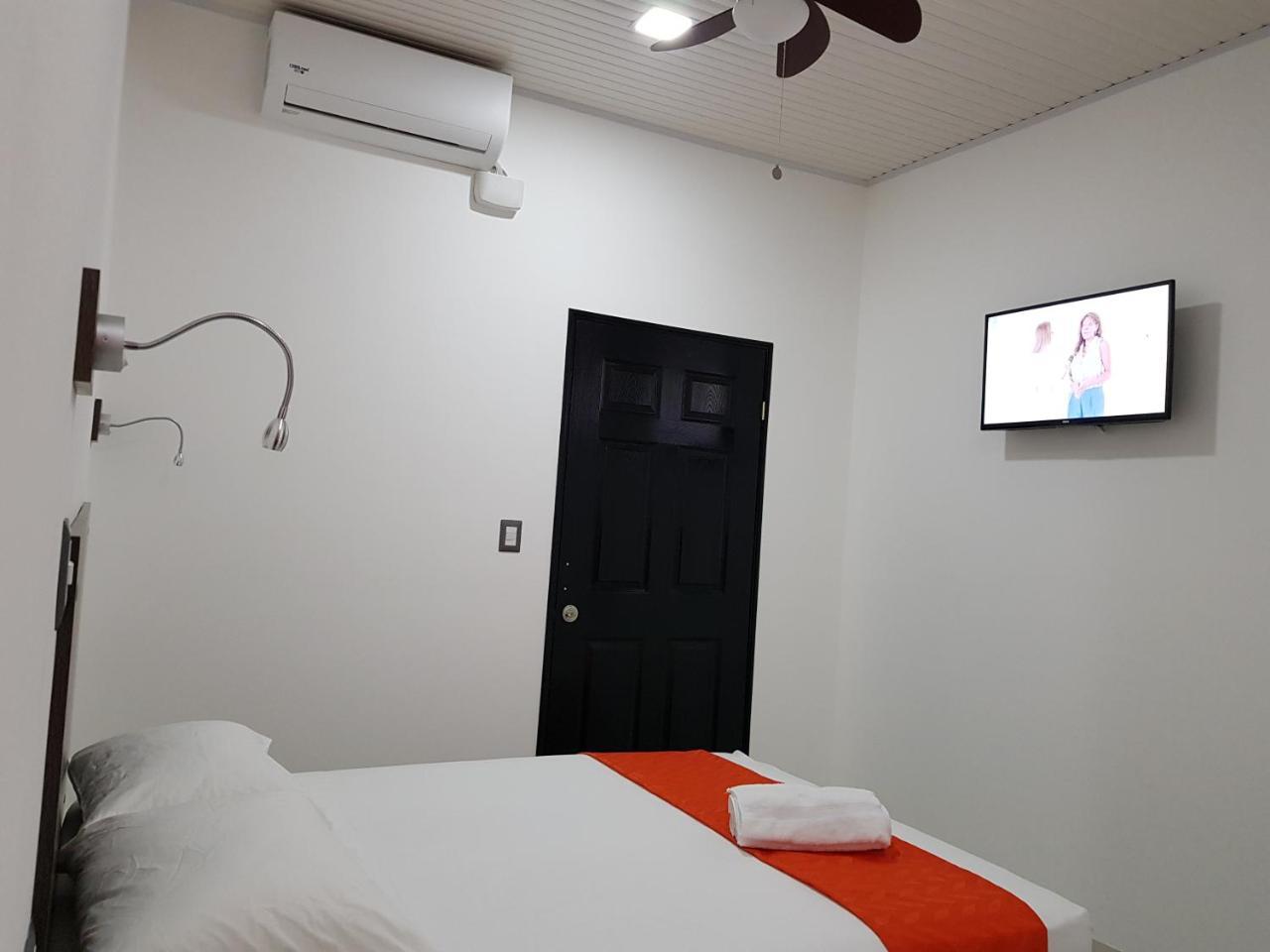 Hotel Milan Costa Rica San José Esterno foto